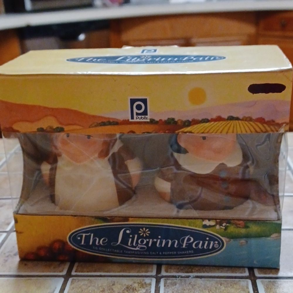Publix Pilgrims Salt & Pepper Shakers